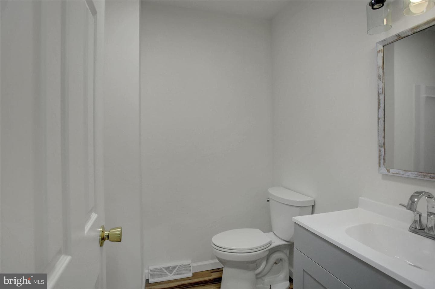 868 Fox Meadow Road photo 16