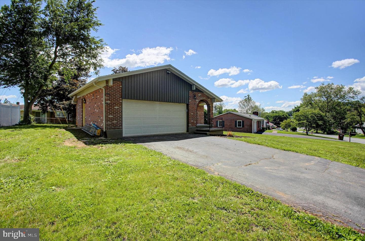 868 Fox Meadow Road photo 3