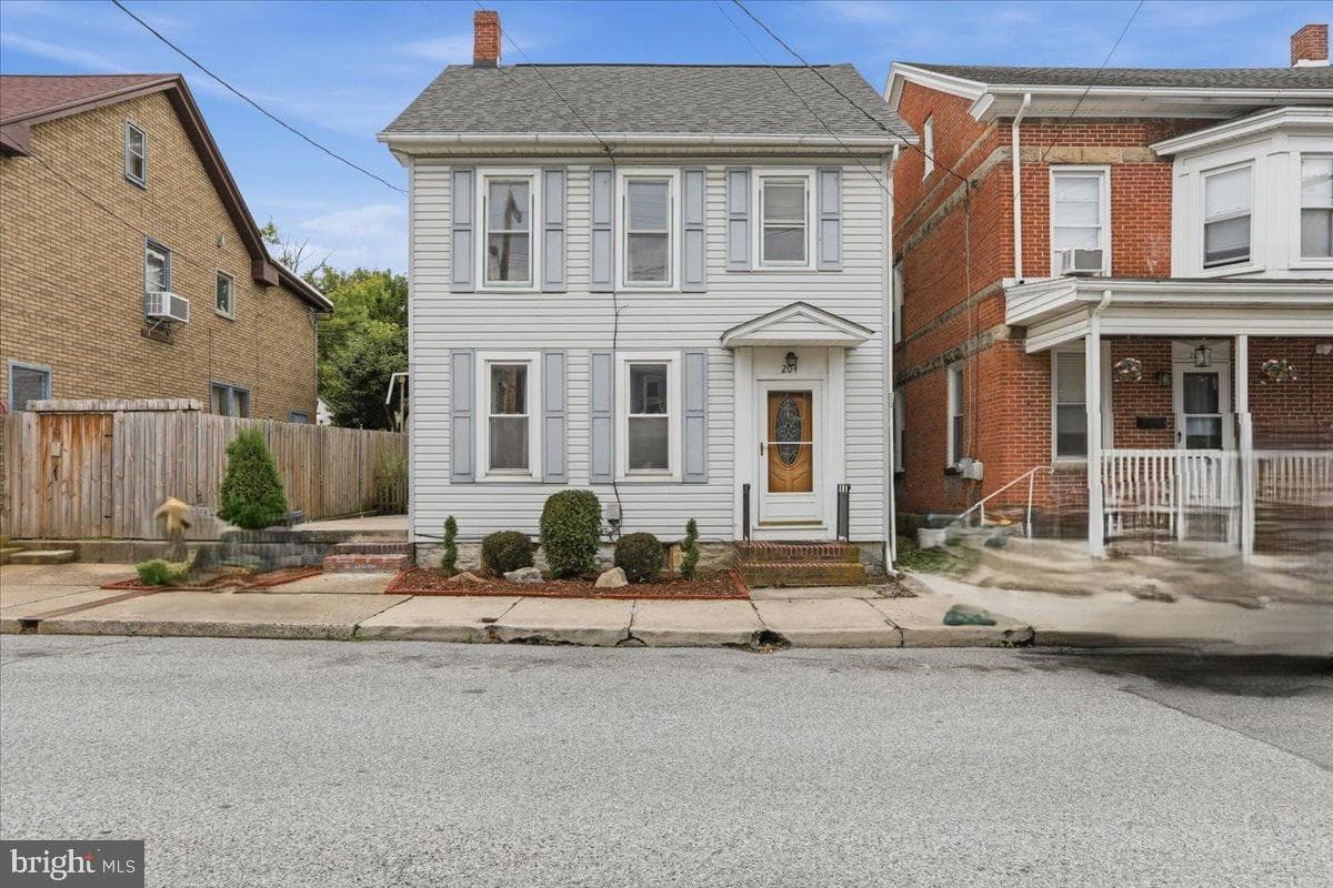 204 Park Street Street, Waynesboro