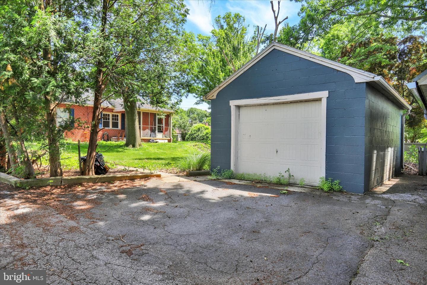 439 S 8th Street photo 19