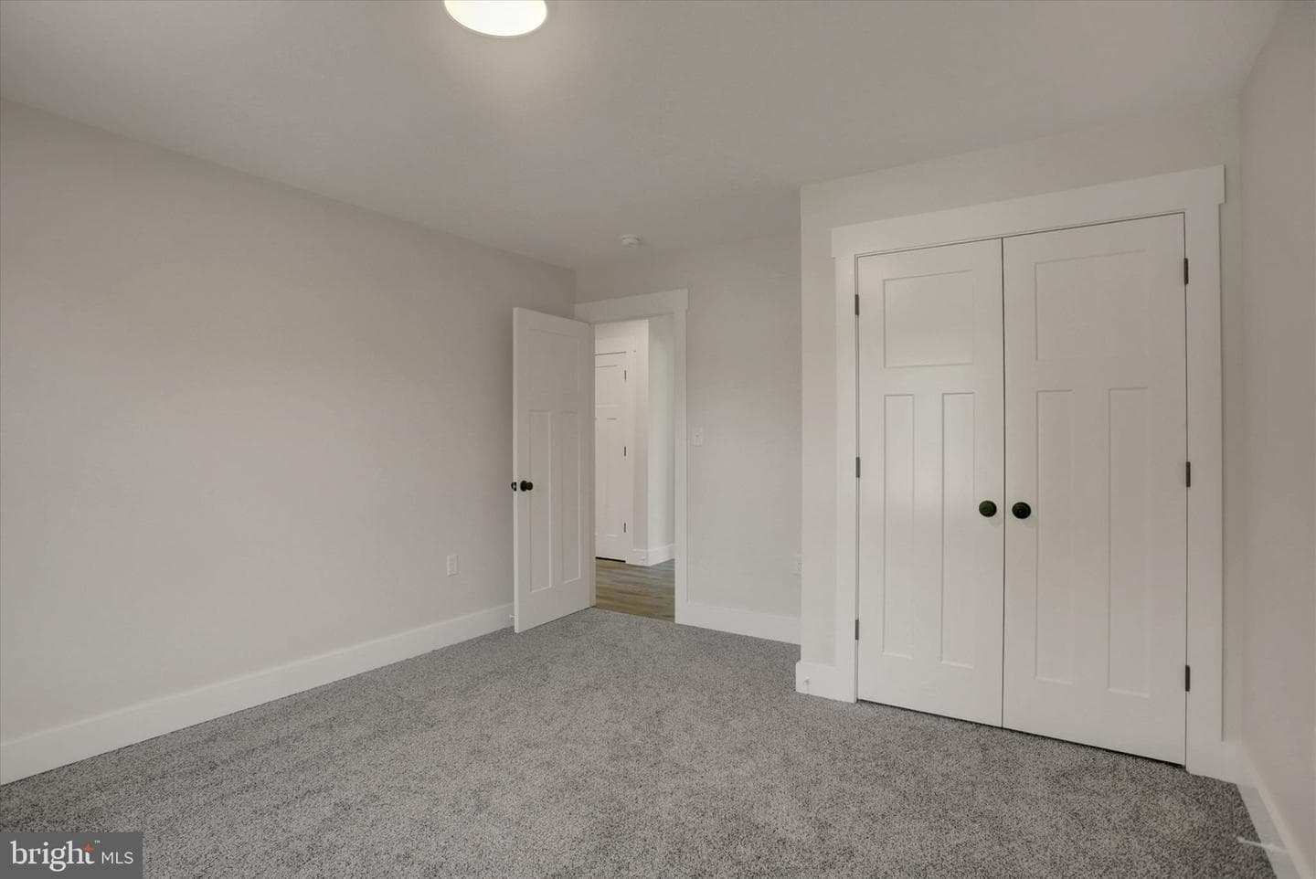 695 Karvois Court photo 22