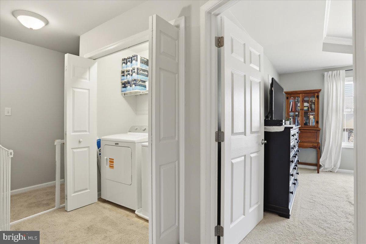 451 Frick Avenue photo 30