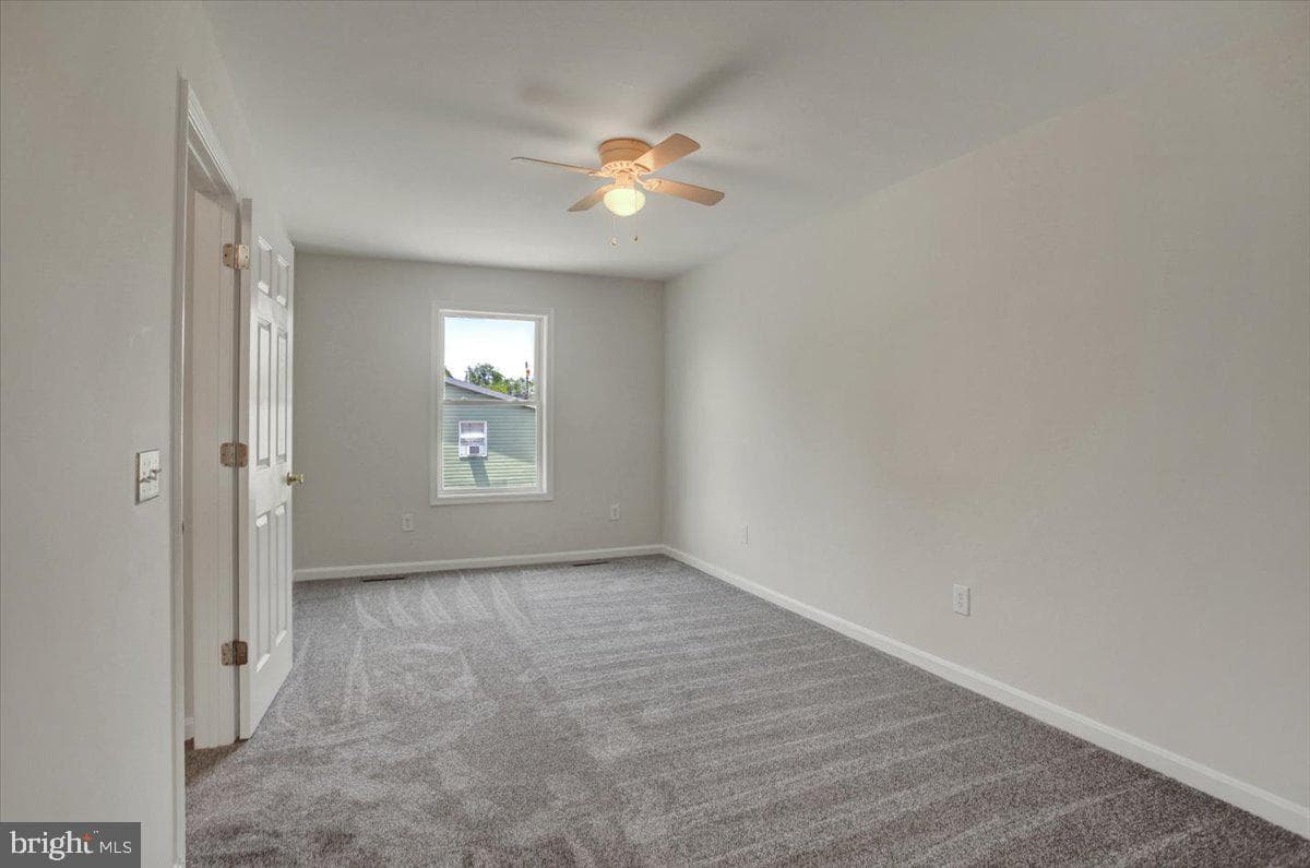 604 Fairview Avenue photo 14