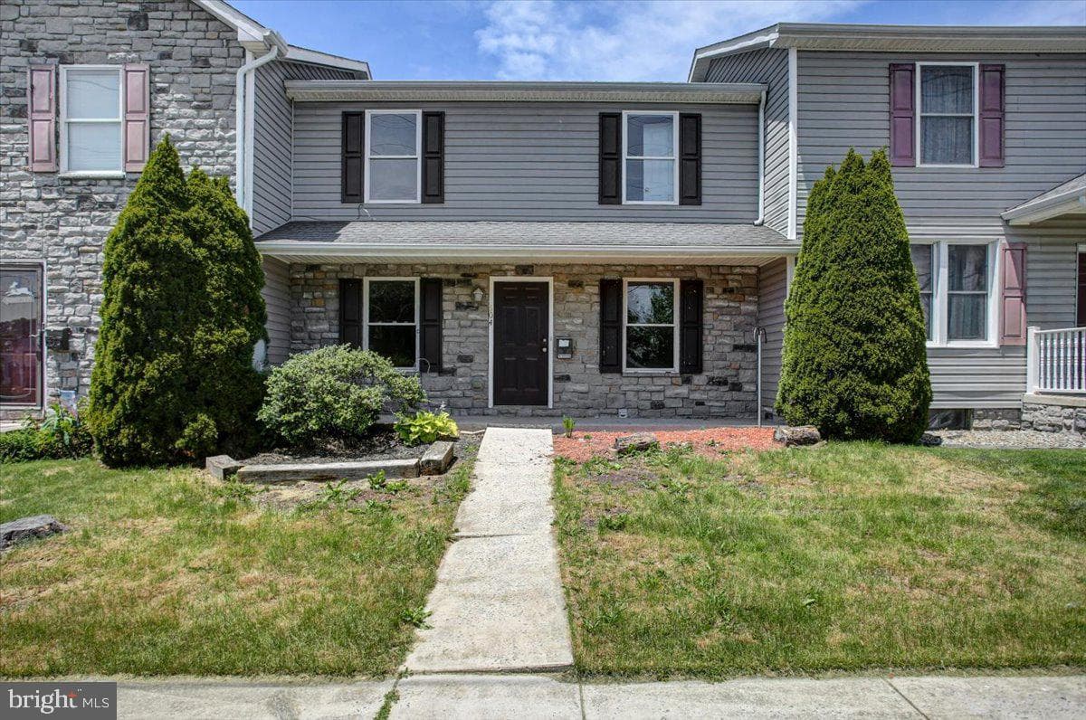 604 Fairview Avenue, Waynesboro