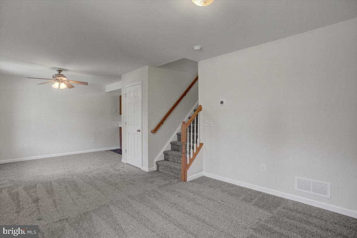 604 Fairview Avenue photo 5