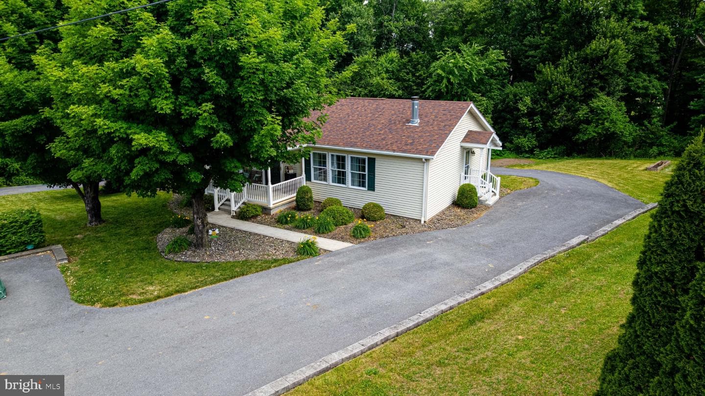 12345 Lincoln Way W photo 19