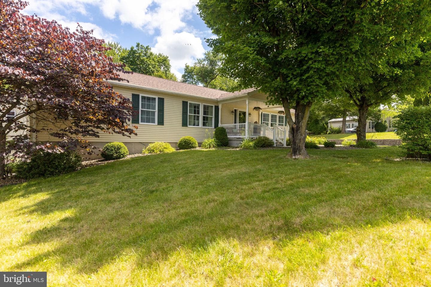 12345 Lincoln Way W, Fort Loudon