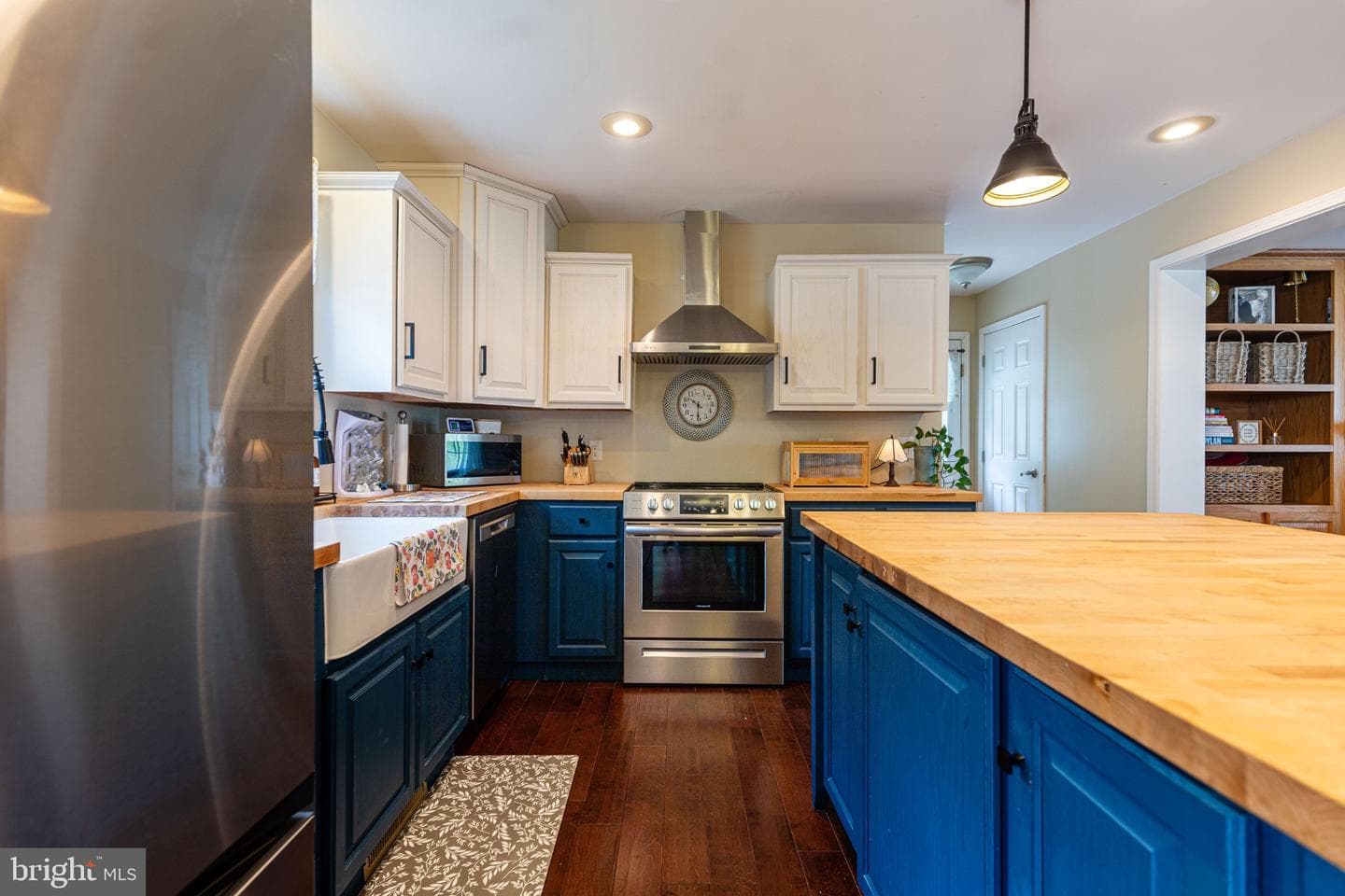 12345 Lincoln Way W photo 27