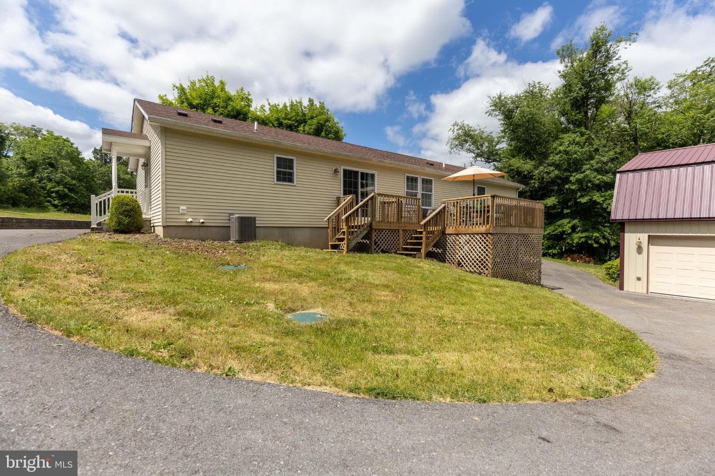 12345 Lincoln Way W photo 4