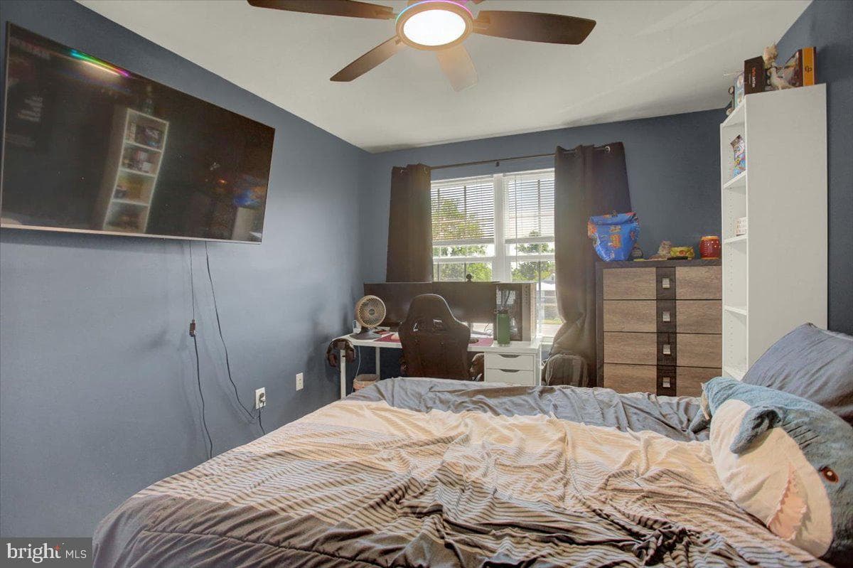 433 W Baltimore Street #b photo 26
