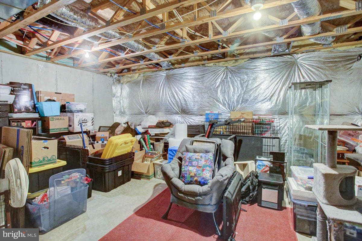 433 W Baltimore Street #b photo 27