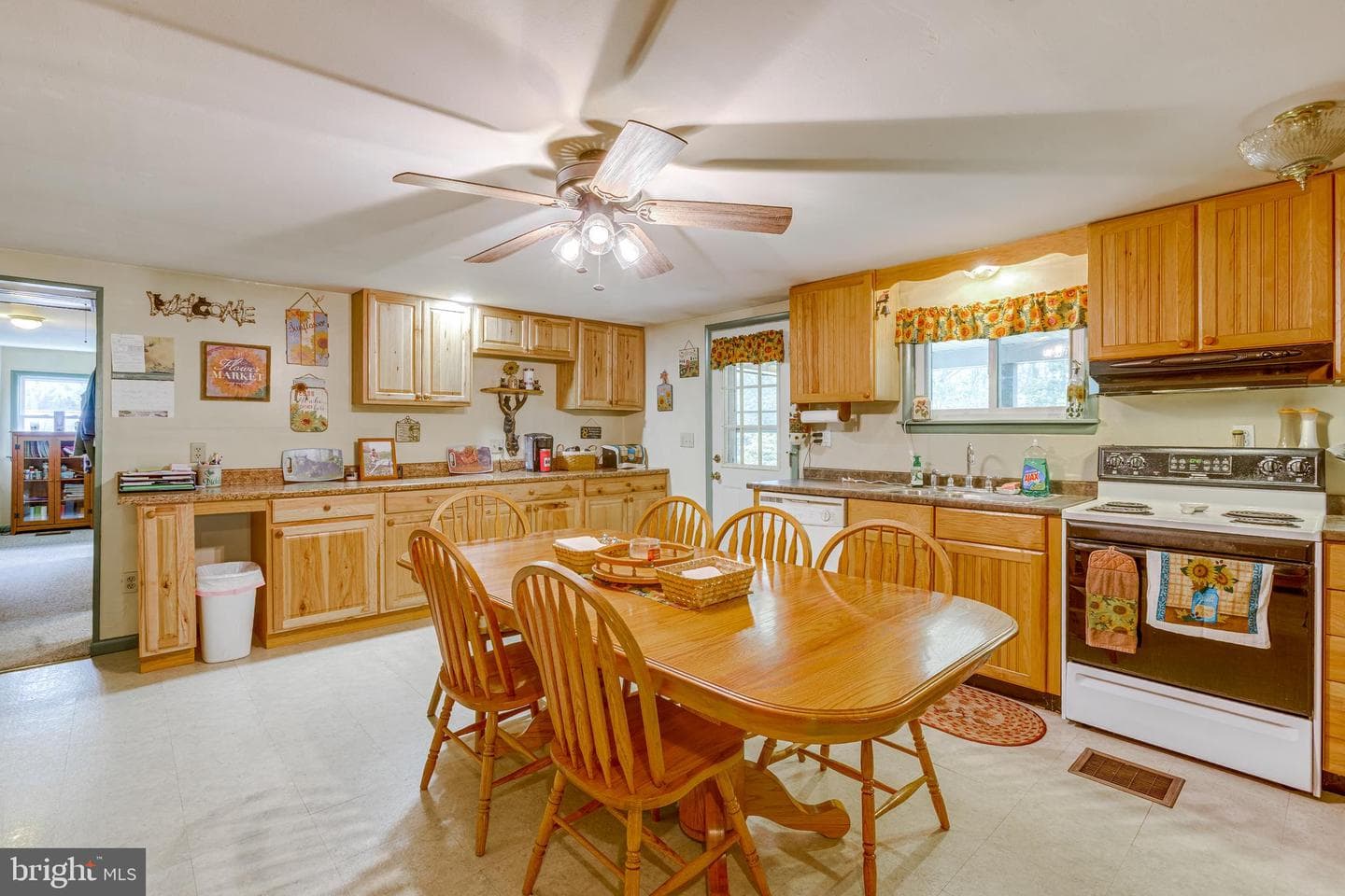 1489 Roxbury Road photo 37