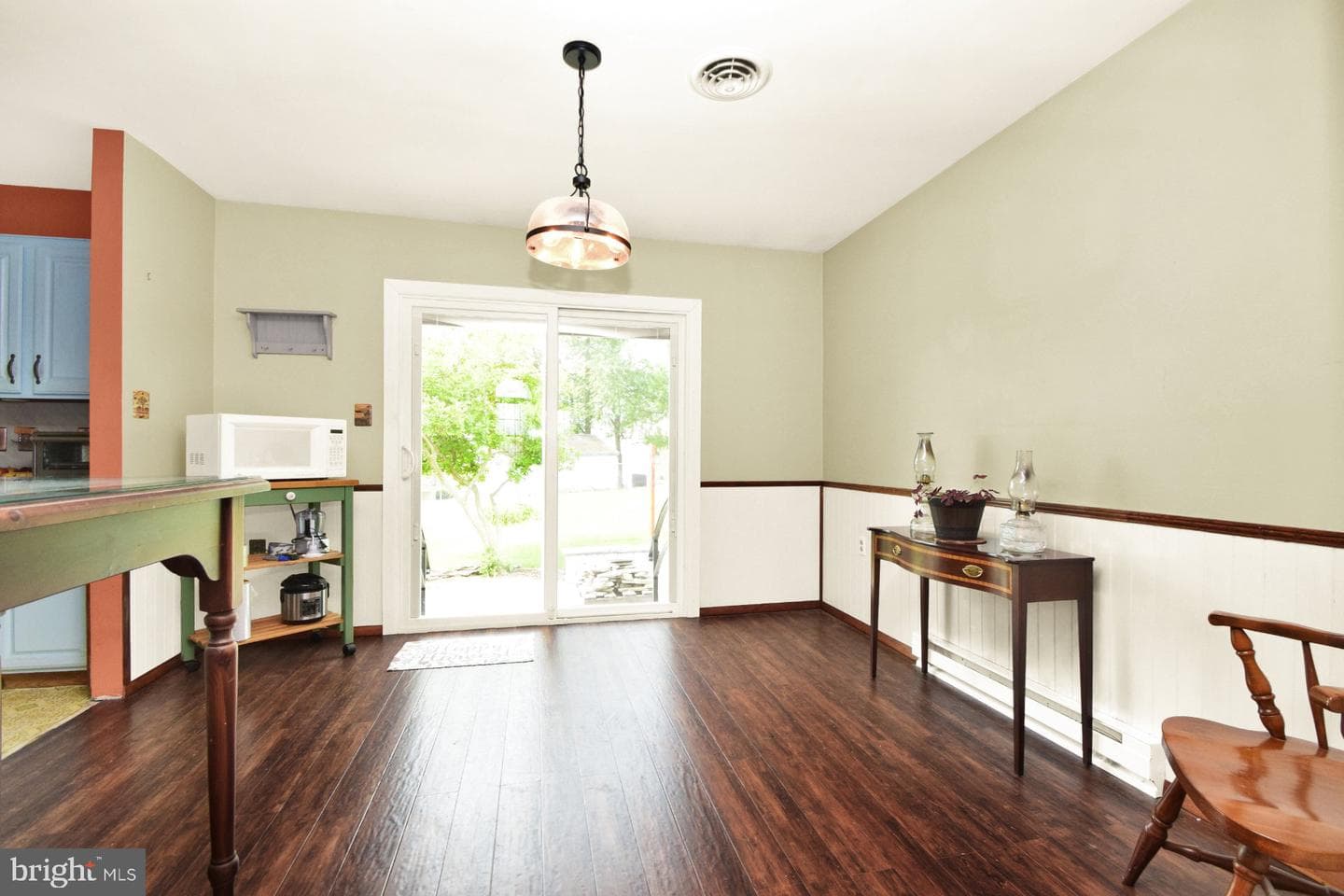 1228 Candice Lane photo 5