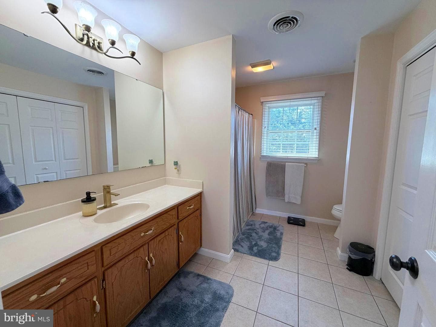 206 Phoenix Drive photo 40