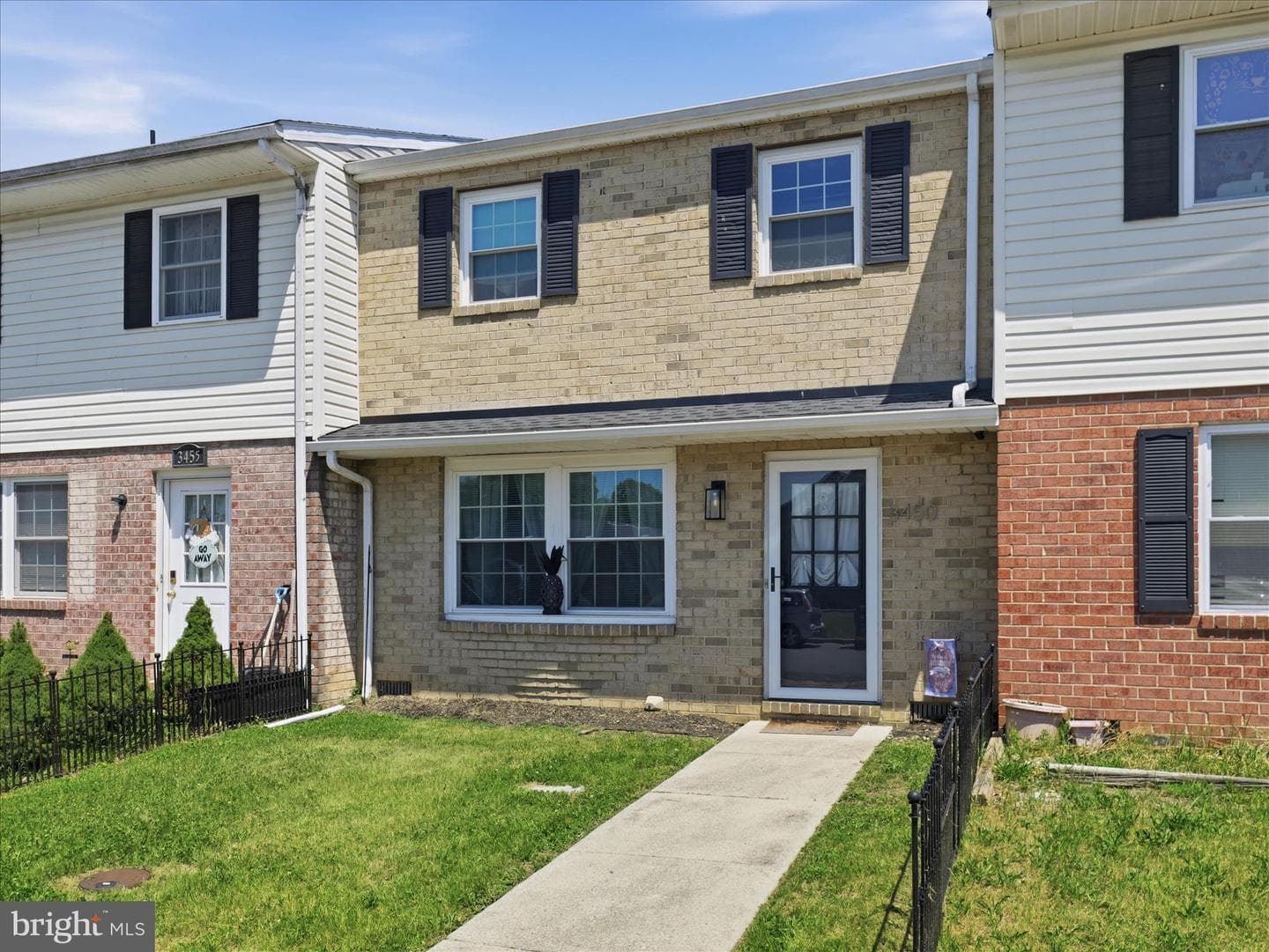 3450 Gregway Drive photo 2