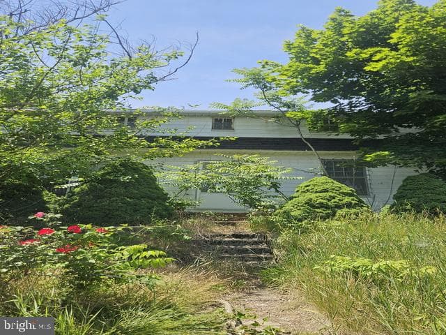11489 Anthony Highway, Waynesboro