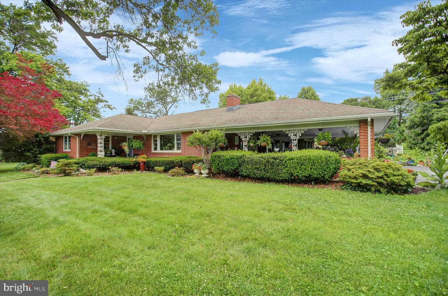 405 Westover Road photo 6