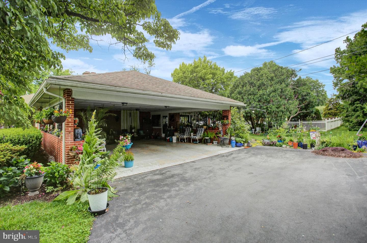 405 Westover Road photo 7