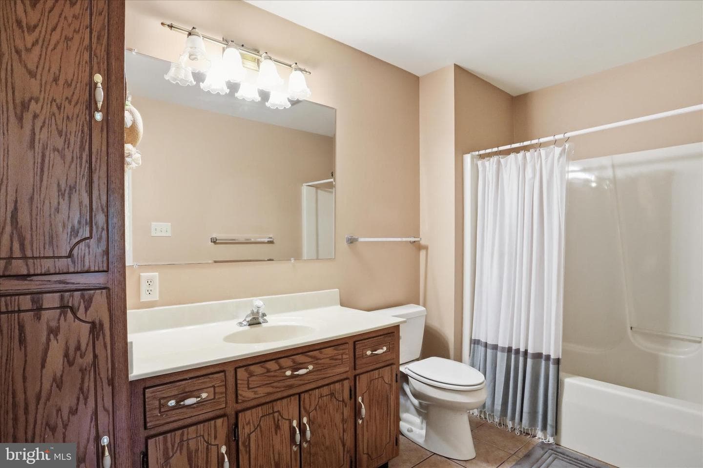 254 Phoenix Drive photo 27