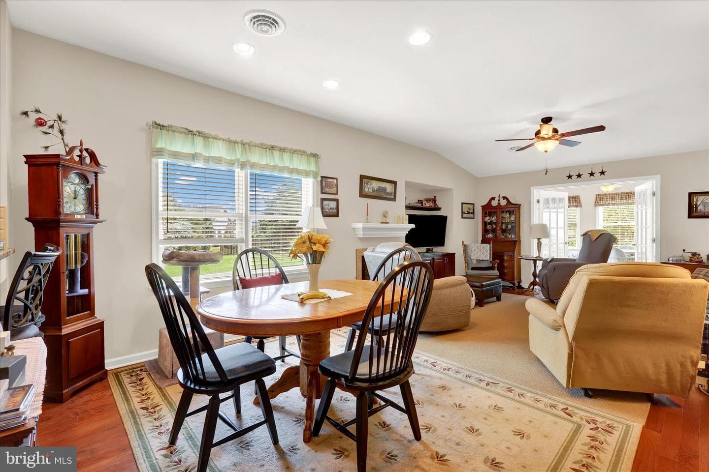 261 Matthew Drive #306 photo 11