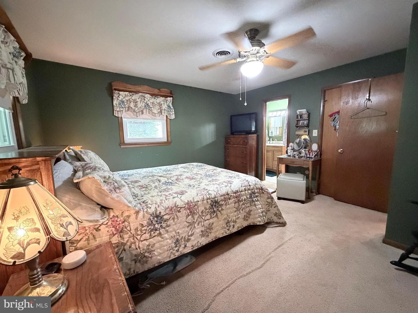 15 Lippizan Drive photo 44