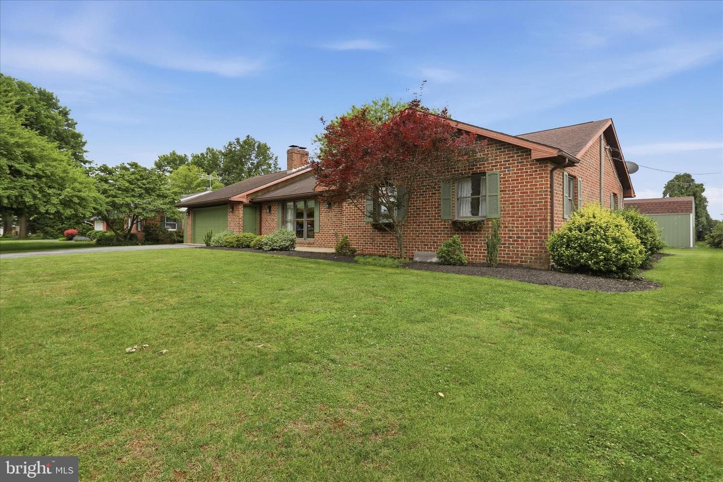 482 Starr Avenue photo 3