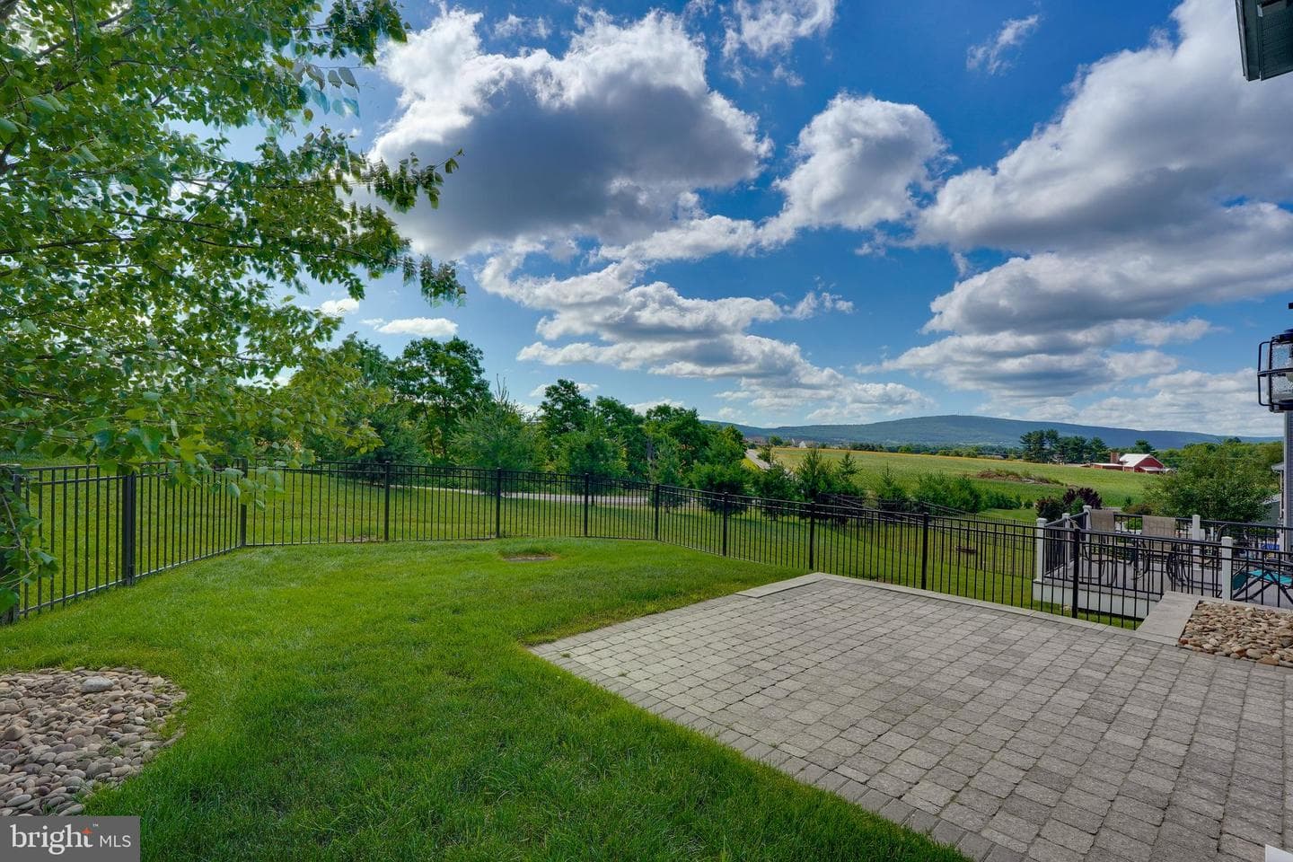 11196 Gopher Drive N photo 4