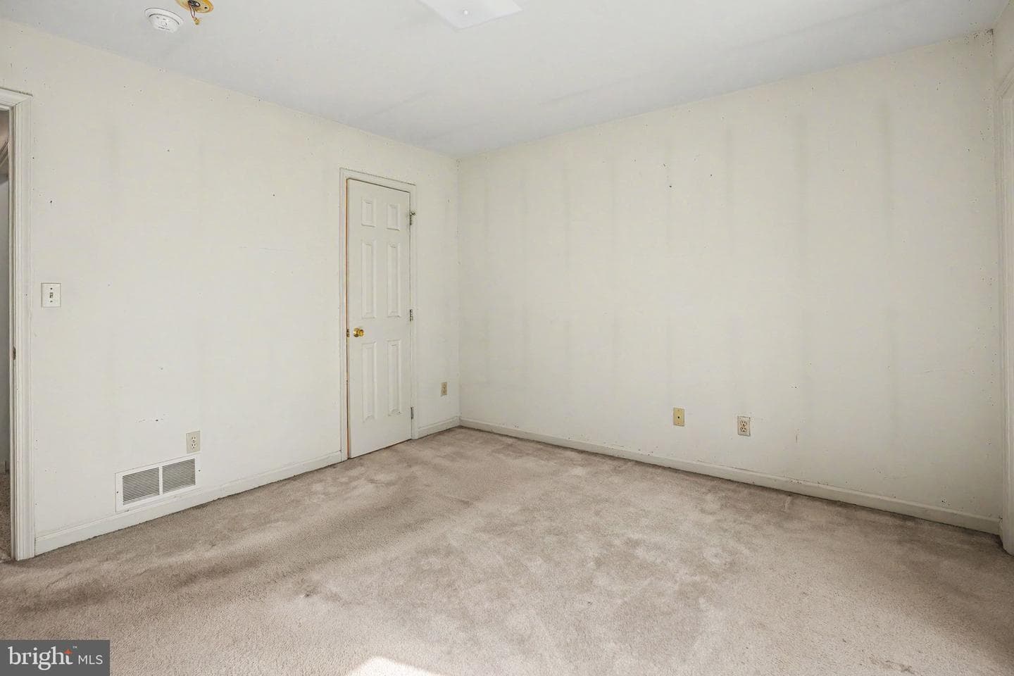 1208 Progress Road photo 16