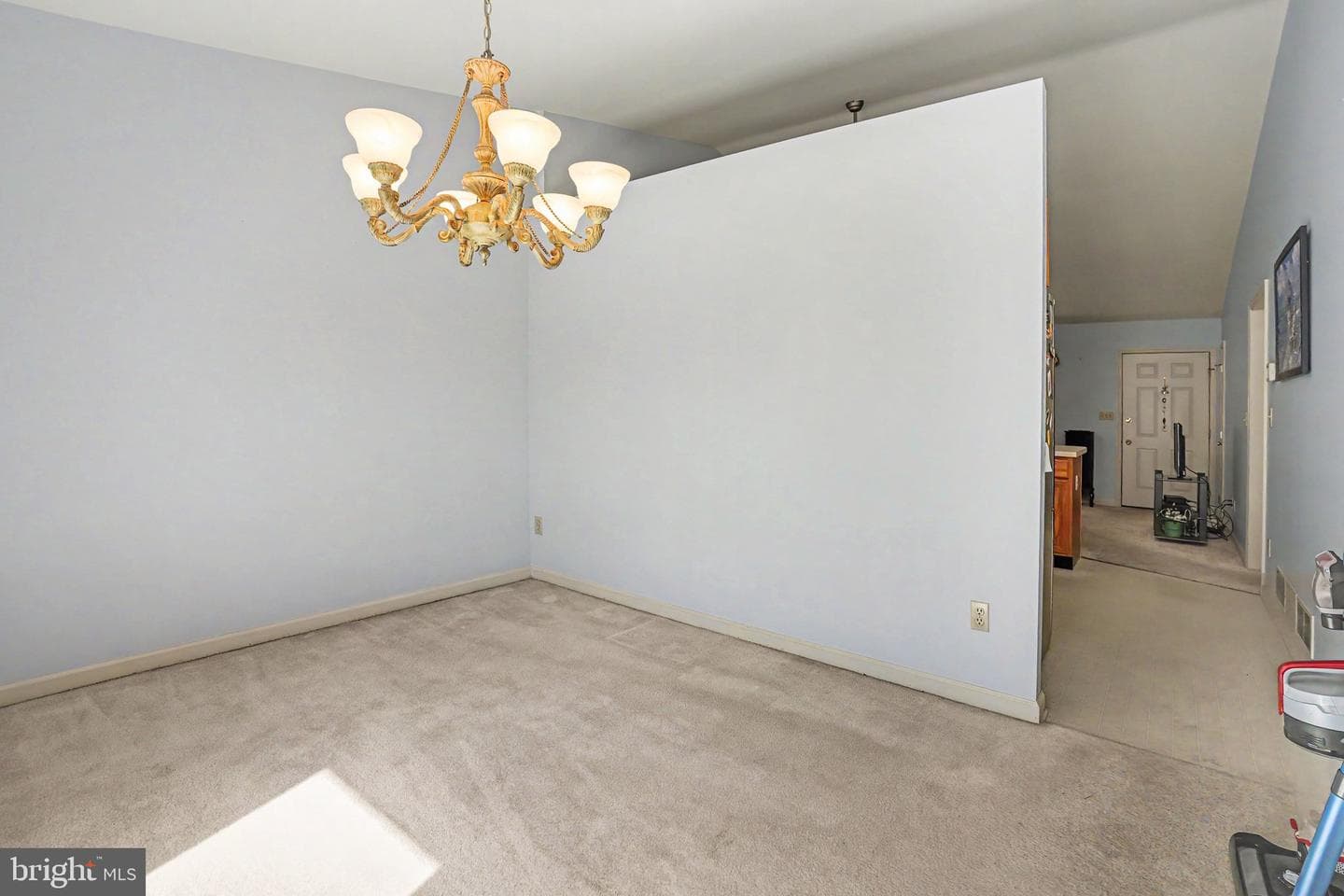 1208 Progress Road photo 8