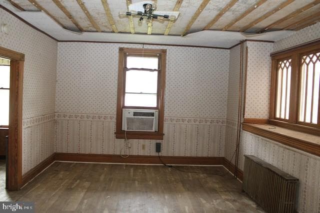 44 Glen Street N photo 5
