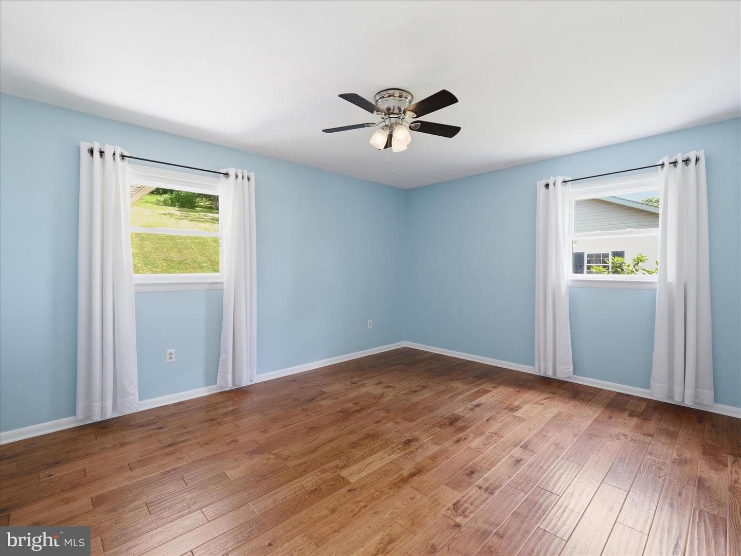 11141 Lincoln Way W photo 25