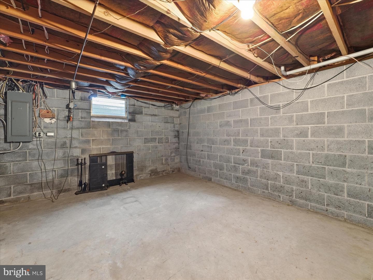 11141 Lincoln Way W photo 35