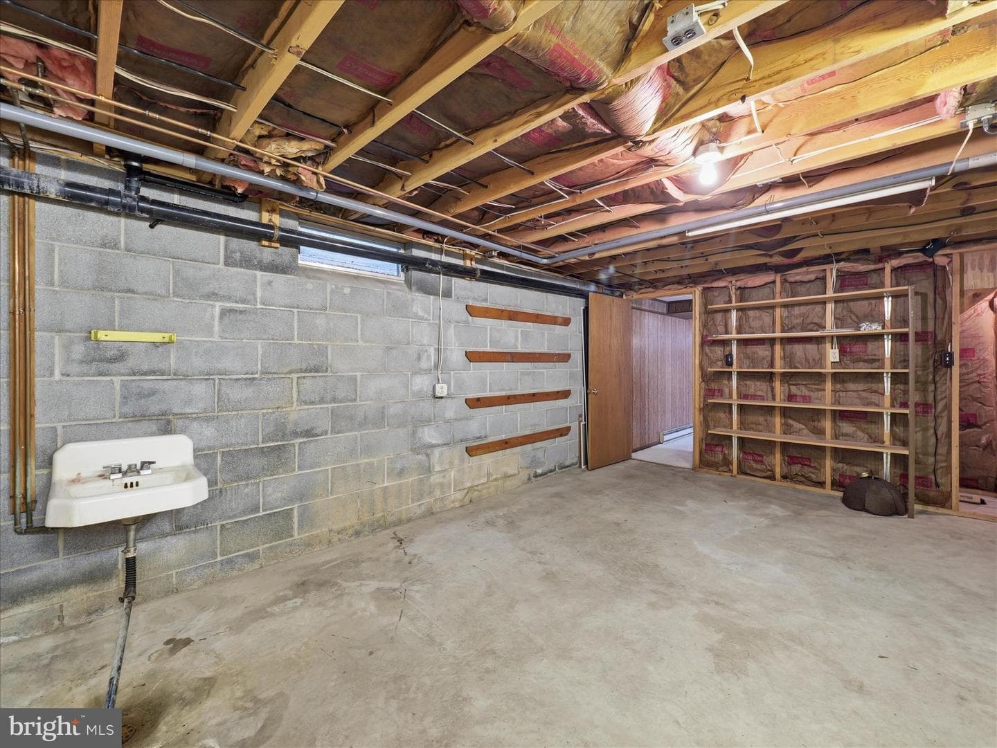 11141 Lincoln Way W photo 38