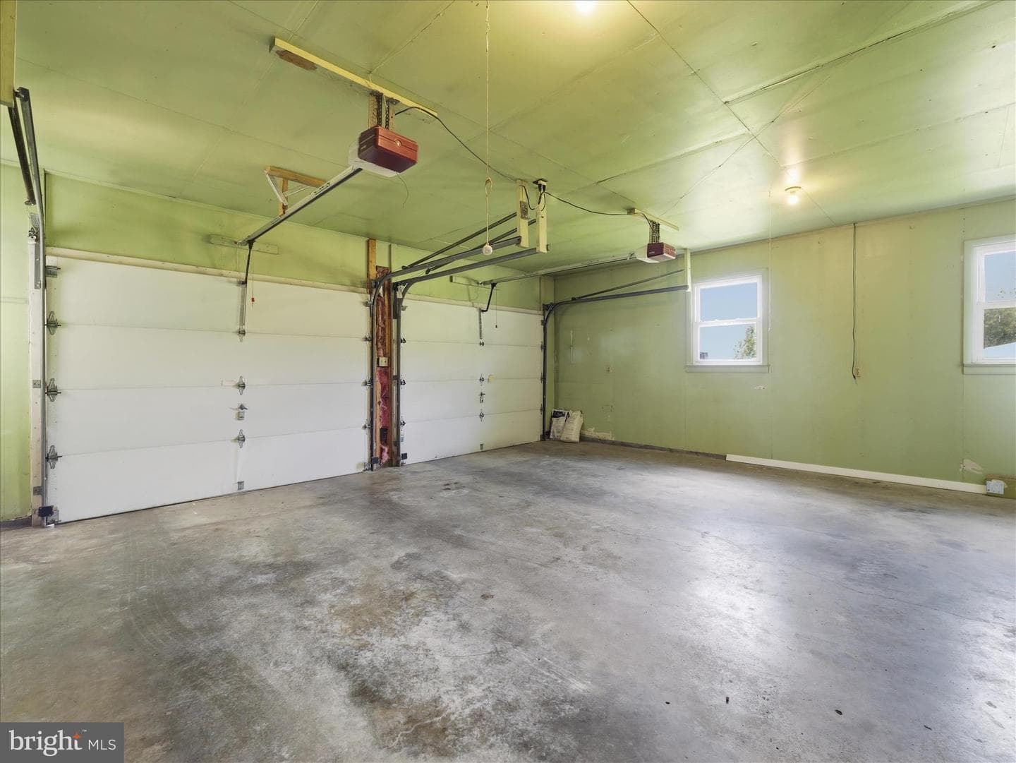 11141 Lincoln Way W photo 48