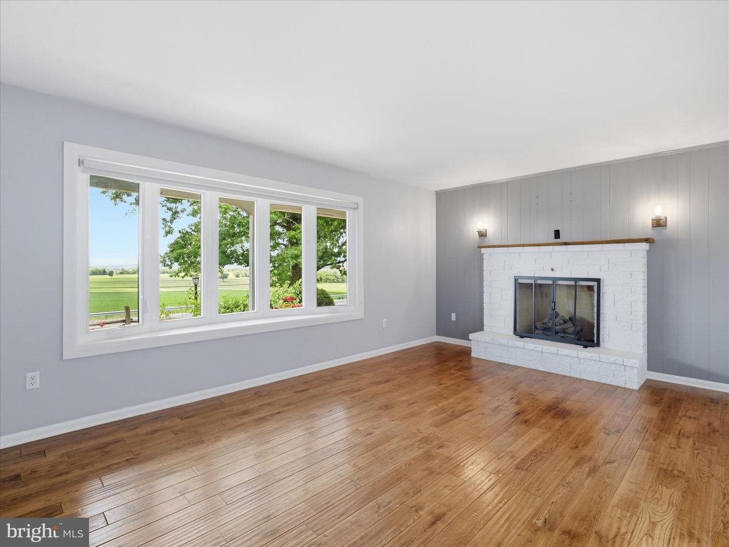 11141 Lincoln Way W photo 8
