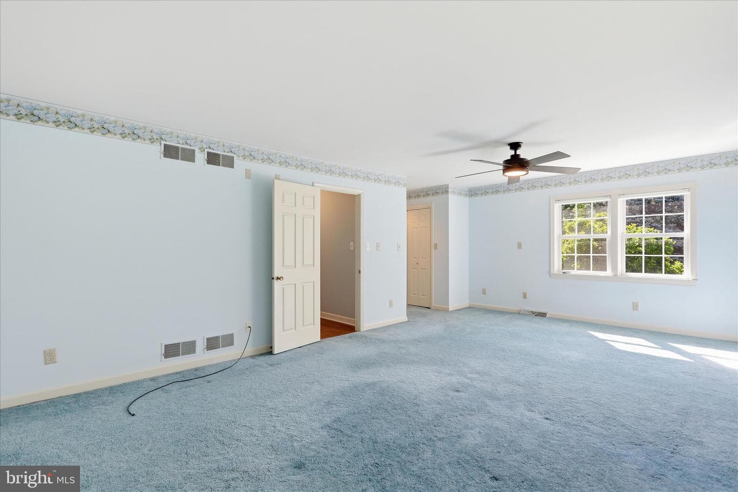 2242 Scotland Road photo 32