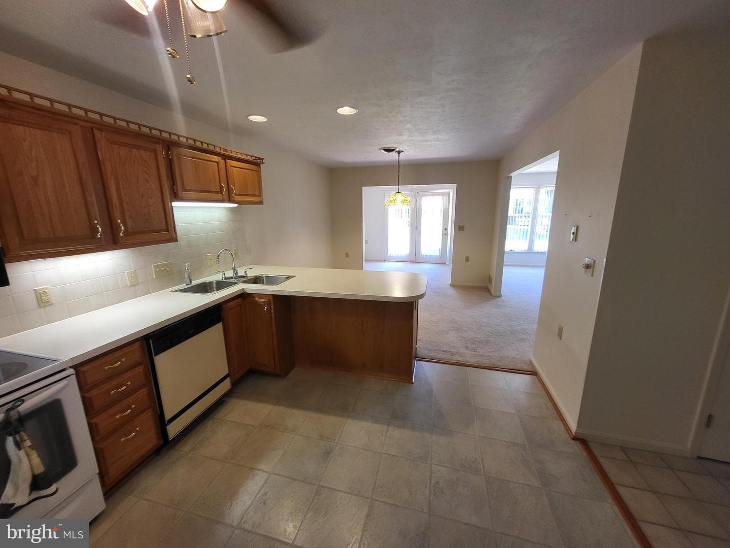 59 Sanibel Lane photo 5