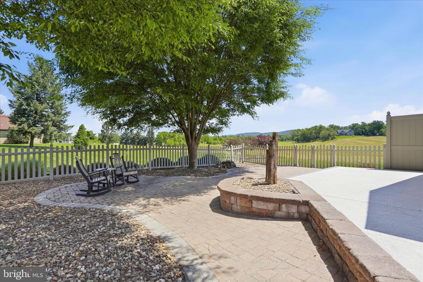 255 Audubon Court photo 70