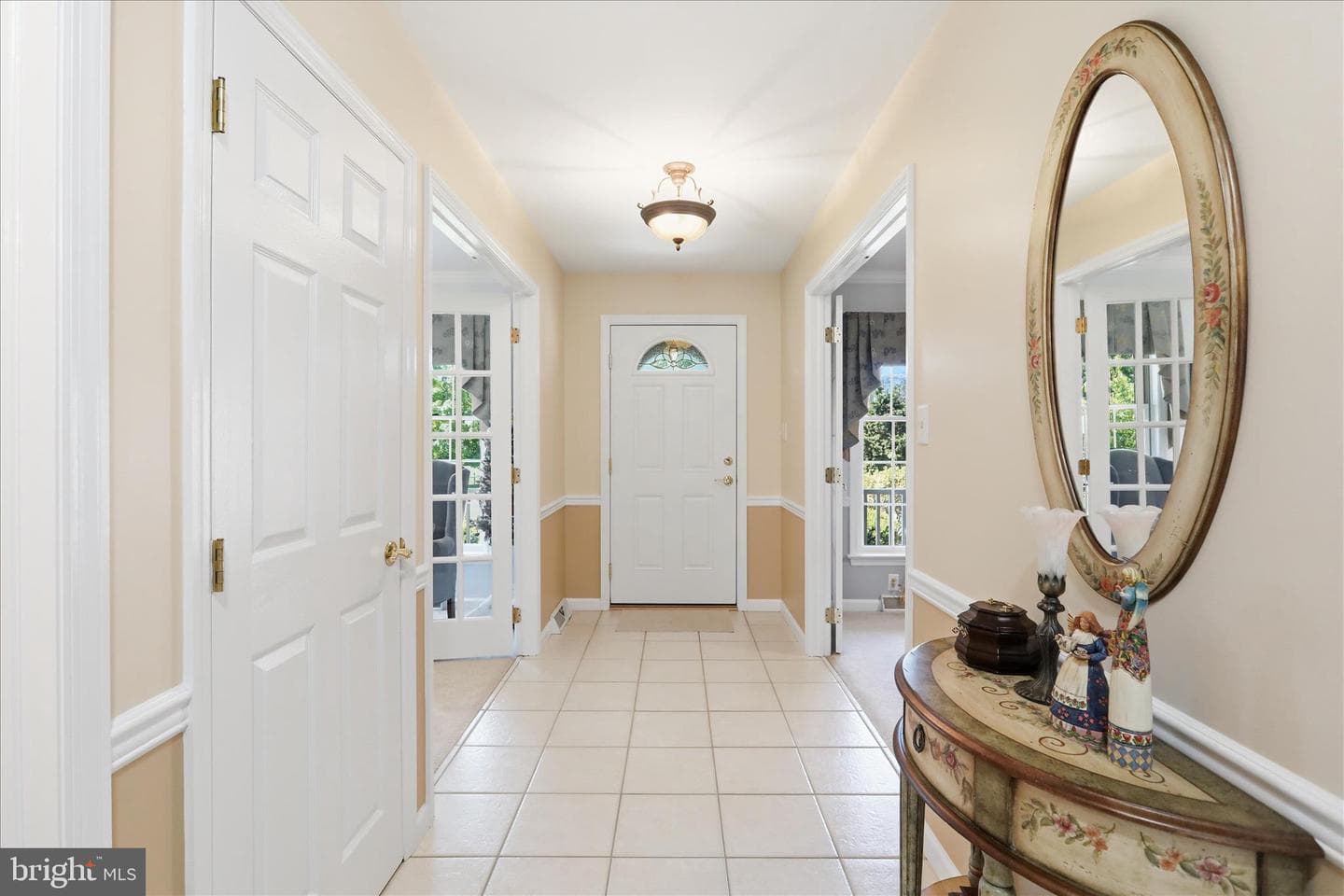 255 Audubon Court photo 8