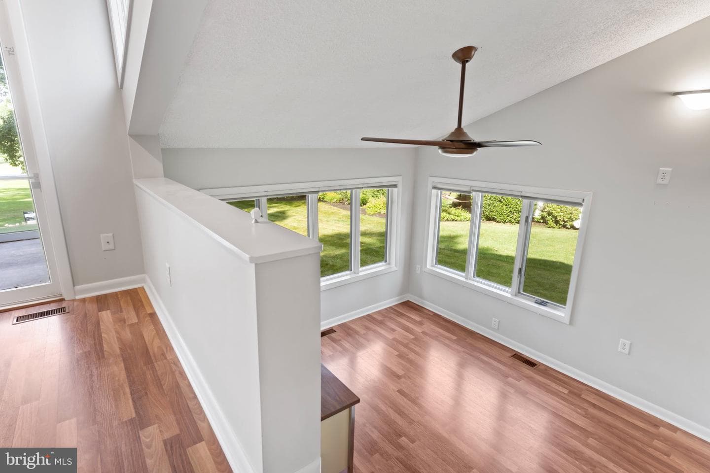6566 Fairway Drive W photo 32