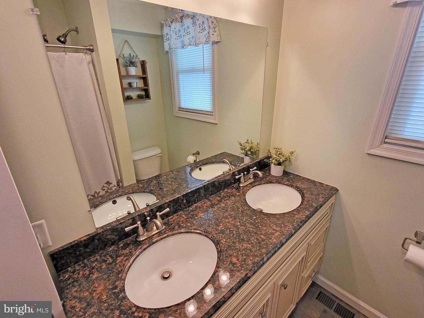 4545 Sycamore Grove Road photo 12