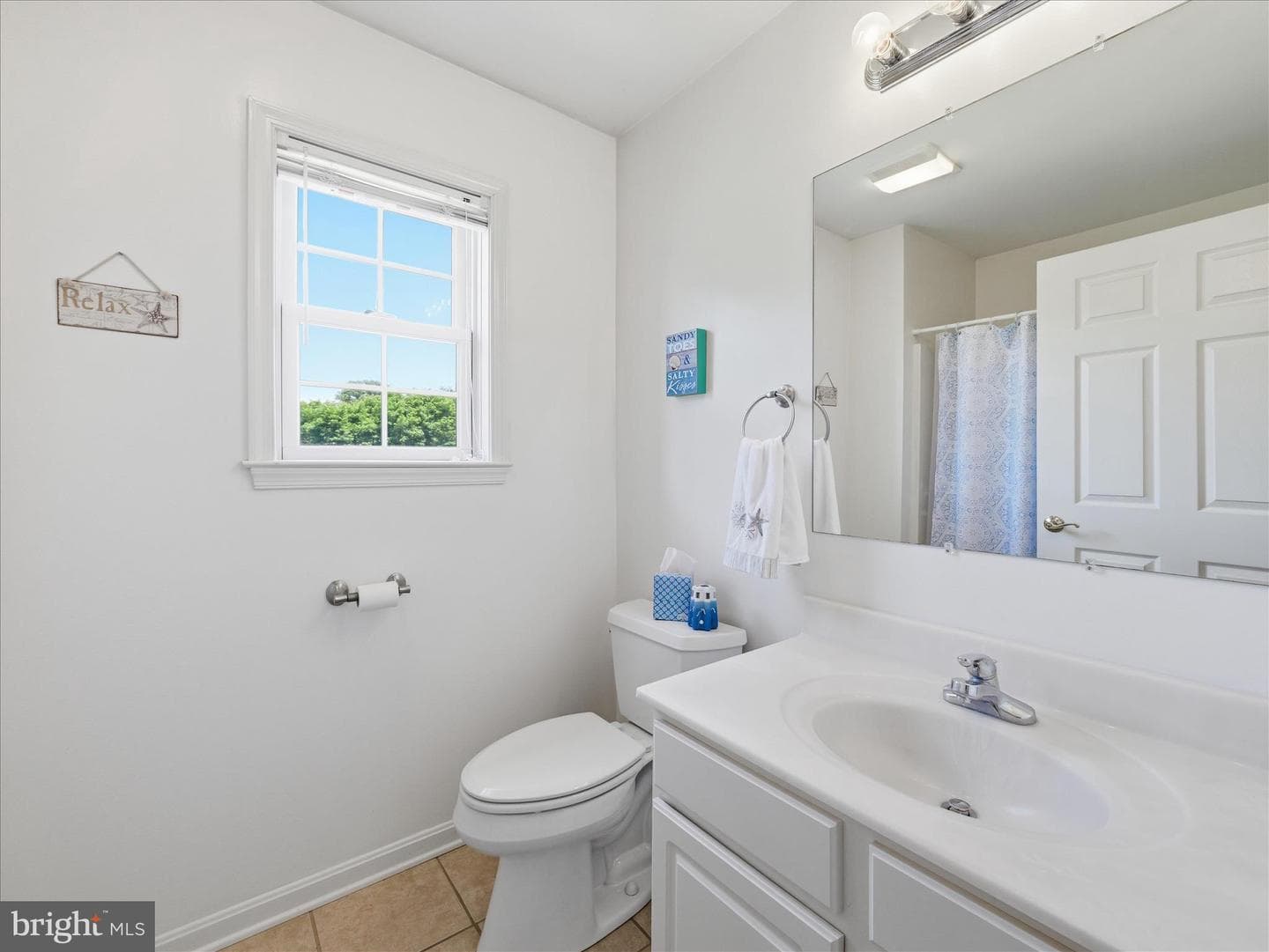 456 Moss Spring Avenue photo 11