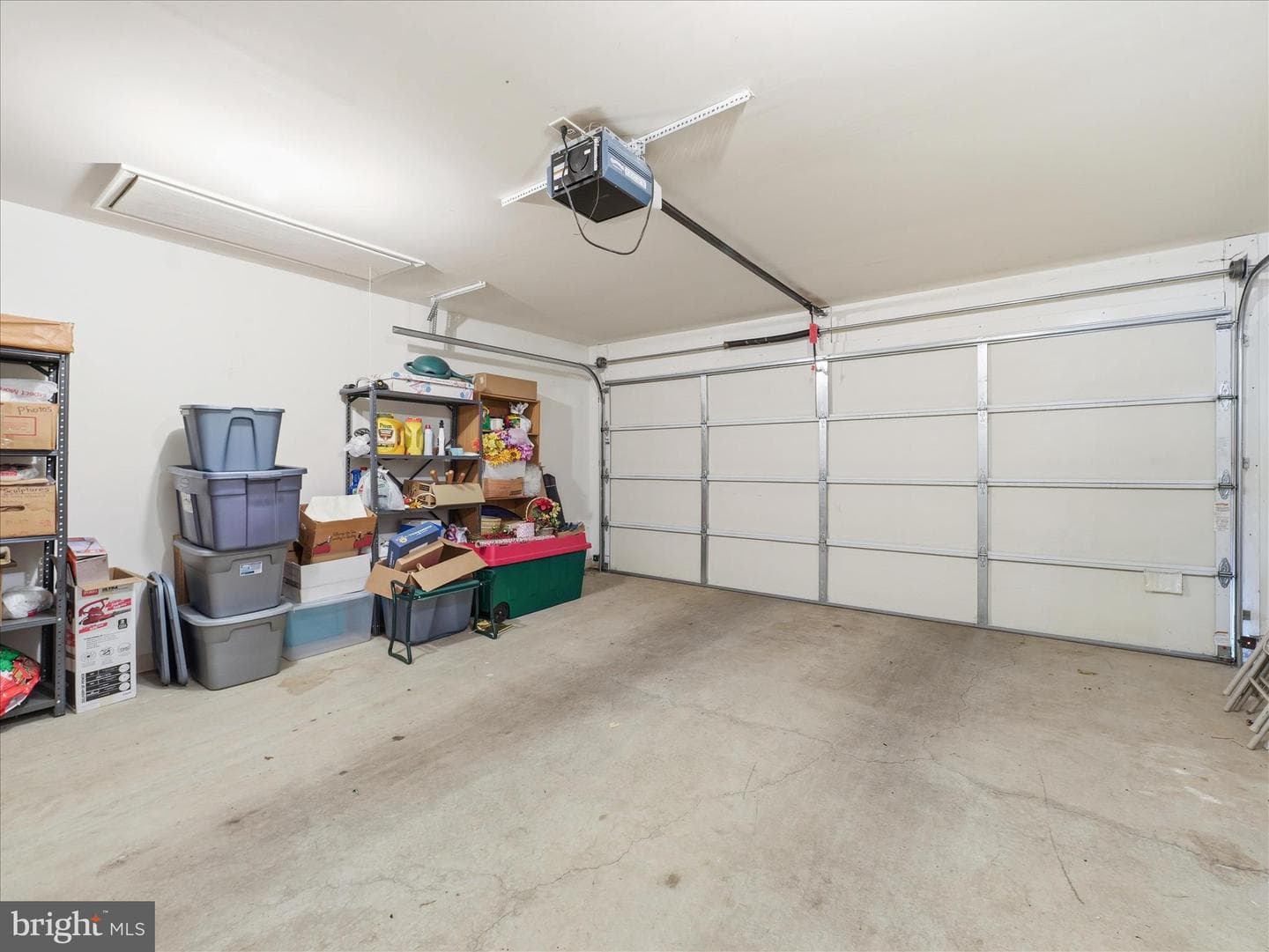 456 Moss Spring Avenue photo 30