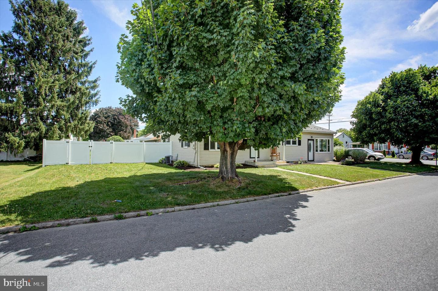 605 Prospect Avenue photo 11