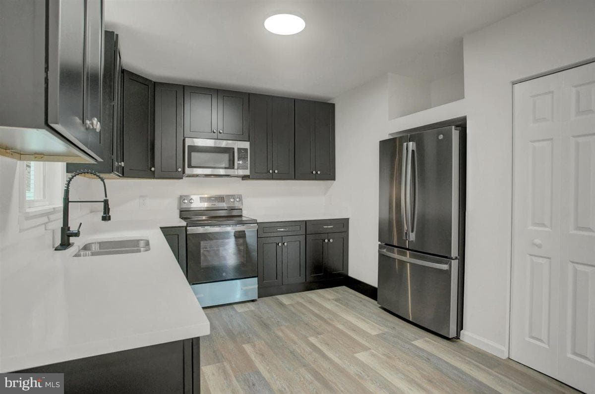 8179 Lincoln Way East photo 15