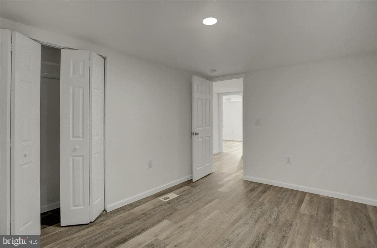 8179 Lincoln Way East photo 25