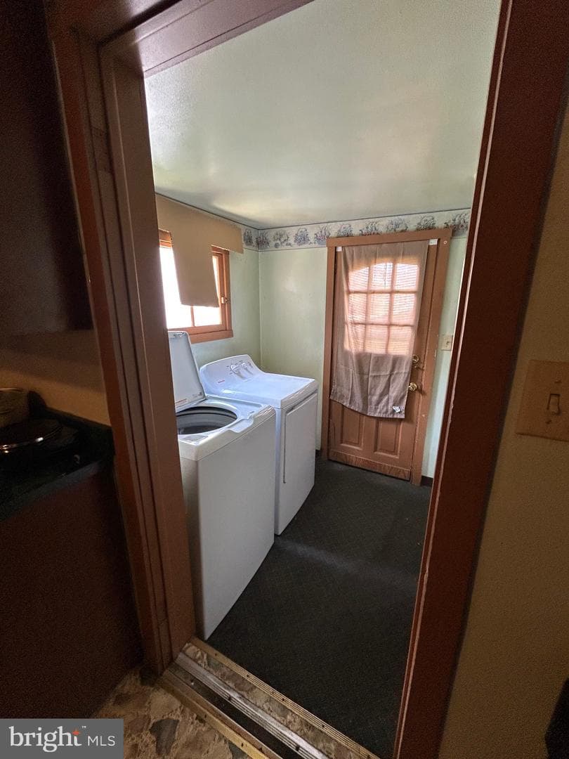 245 E Liberty Street photo 9