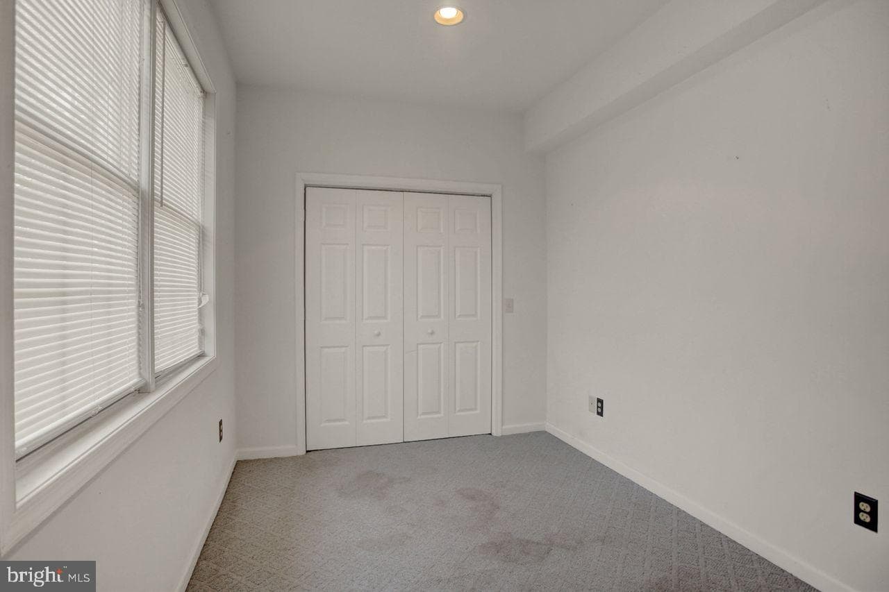8333 Buchanan Trail W photo 46