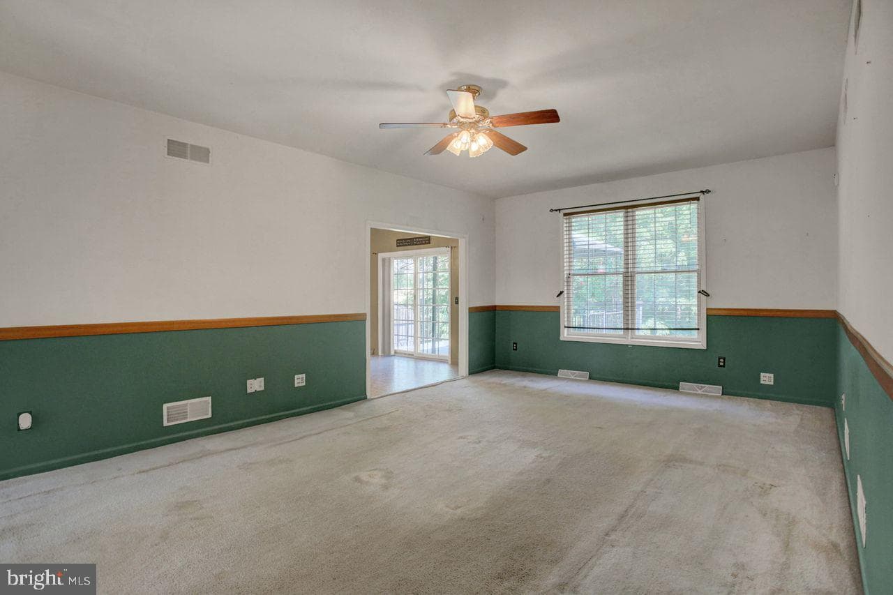 8333 Buchanan Trail W photo 9