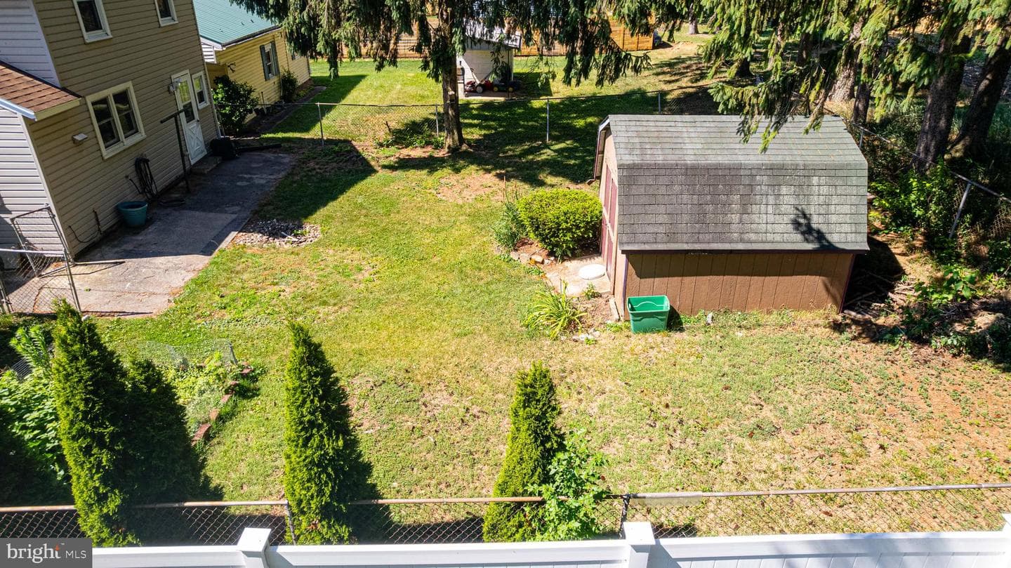 109 Brumbaugh Avenue photo 32